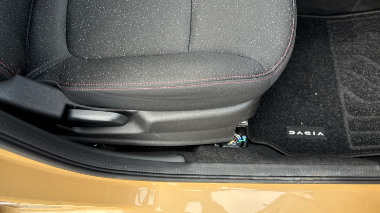 Dacia Spring 27kWh Expression 65 48kW 5dr Auto Electric Hatchback